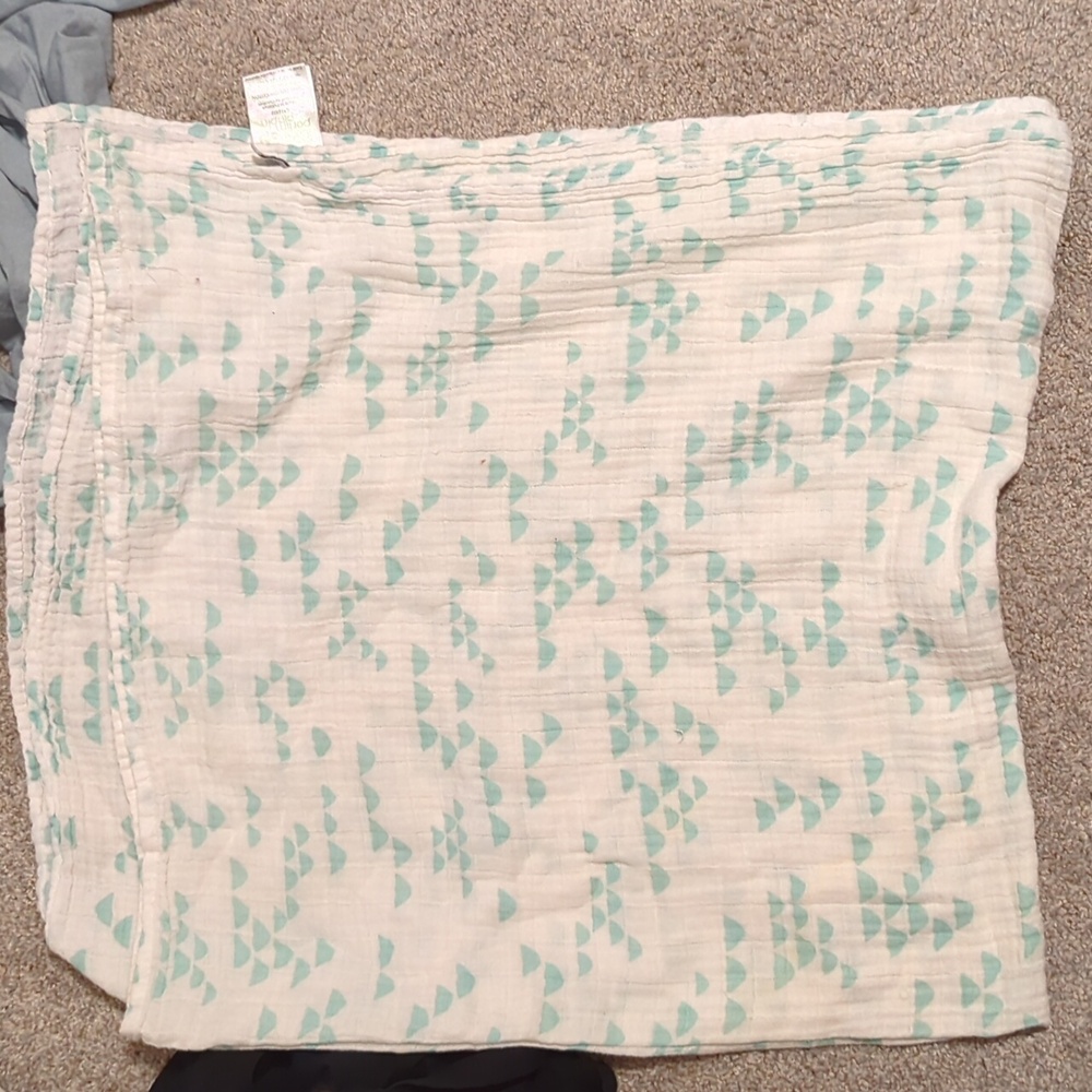 Baby swaddle